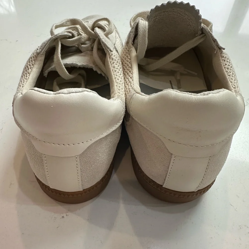 Dolce Vita Cream Sneakers - Picture 4 of 8